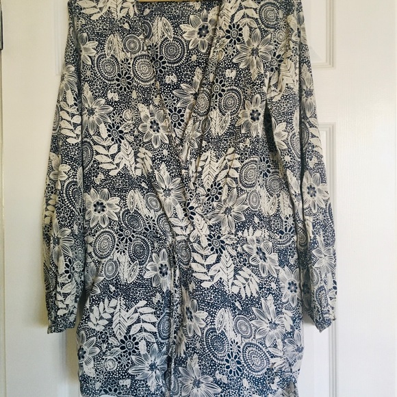 Flynn Skye romper - Picture 2 of 6